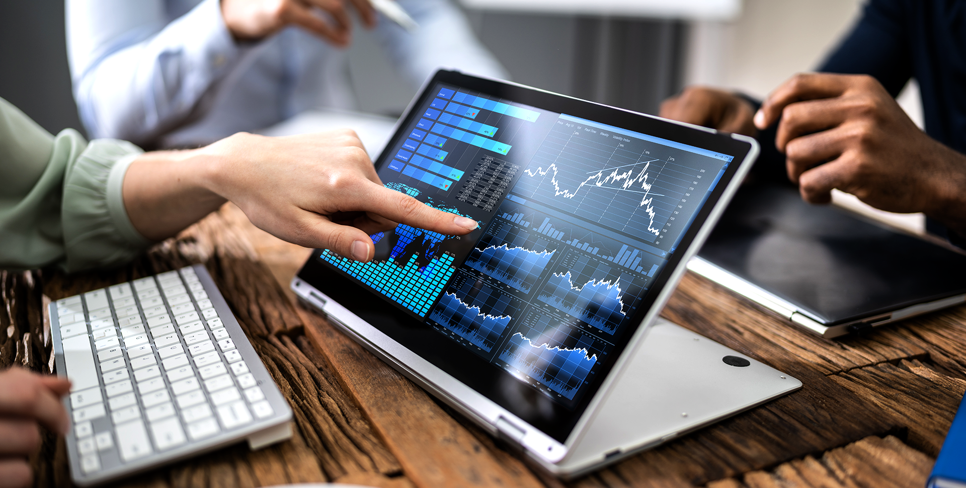 7.뉴스 모니터링 및 리스크 대응